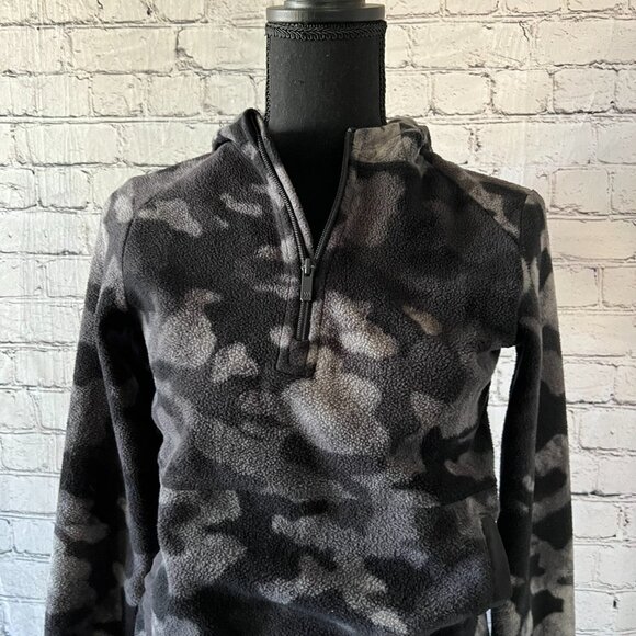 All in motion black gray camo sport Hoodie Pullover Size Medium -0299 - Picture 4 of 6